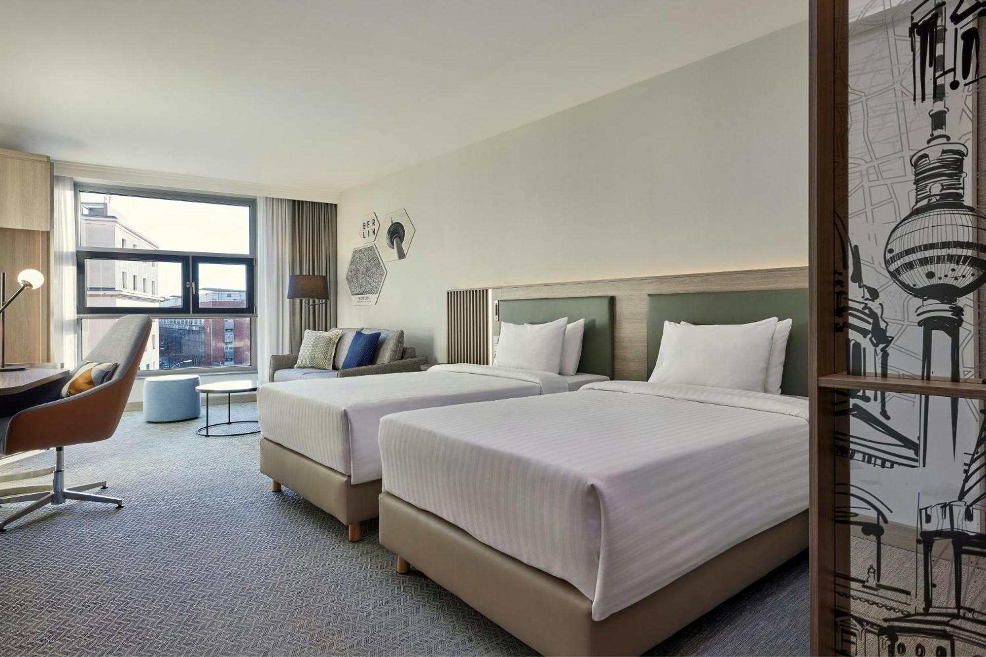 Courtyard By Marriott Berlin City Center Exterior photo